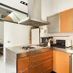 Luce Trastevere Retreat By Romeloft Roma