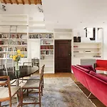 Luce Trastevere Retreat By Romeloft *